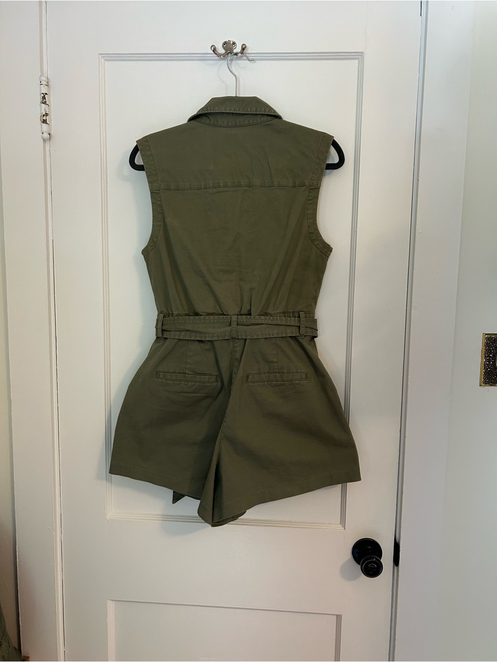 Abercrombie & Fitch Utility Romper in Olive Green Medium Petite - Picture 4 of 4